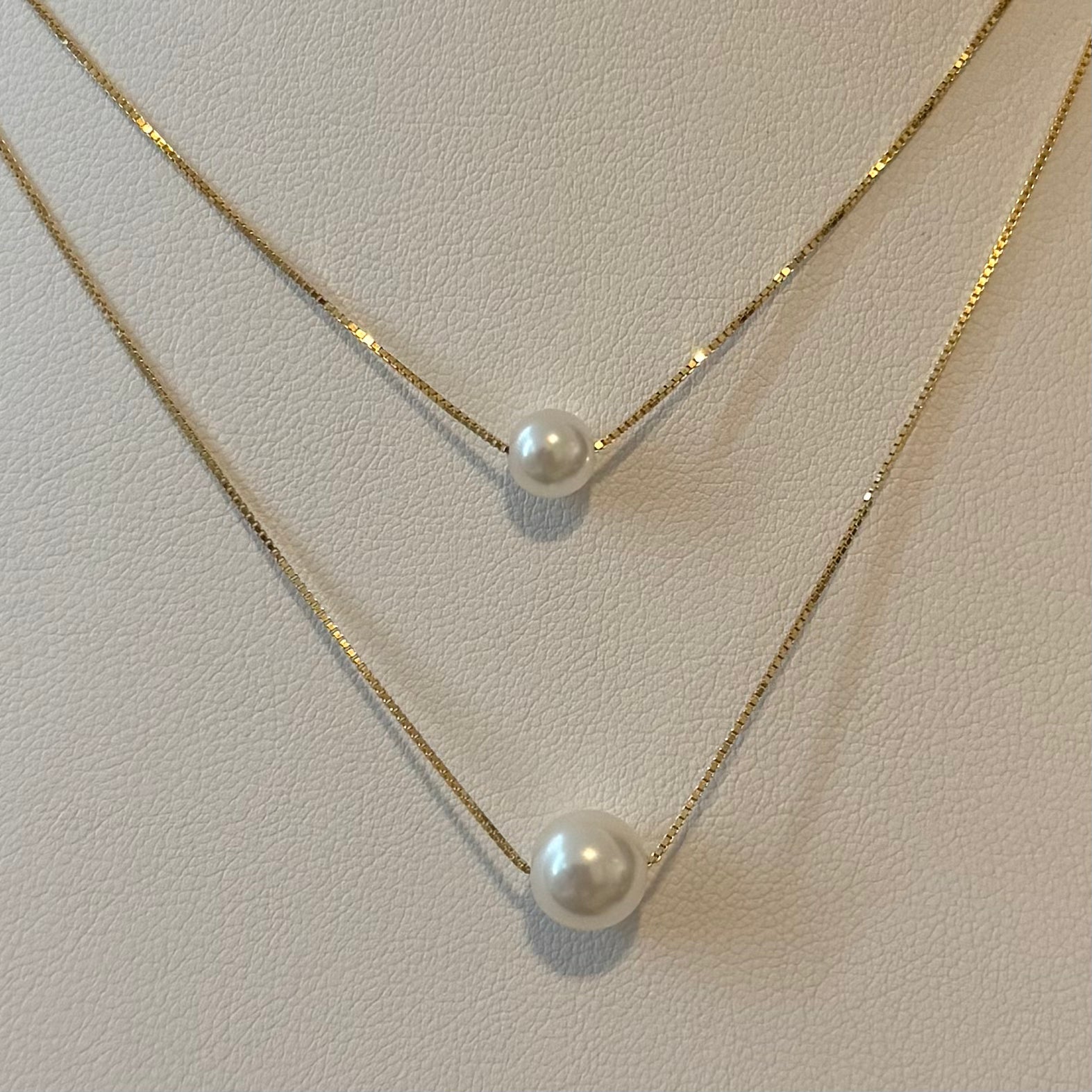 Gold Dainty Pearl Necklace